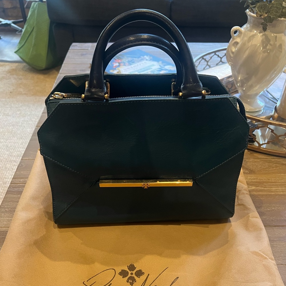AUTHENTIC Tory Burch Leather Handbag
